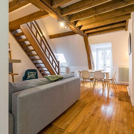 La Plume Aux Pieds Du Parvis Saint Jean Apartment Dijon Bagian luar foto