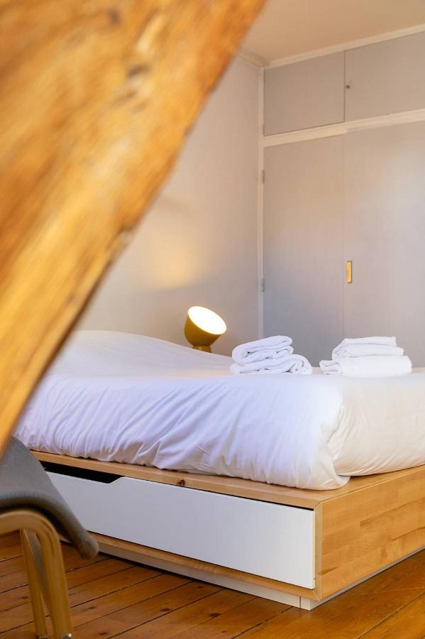 La Plume Aux Pieds Du Parvis Saint Jean Apartment Dijon Bagian luar foto